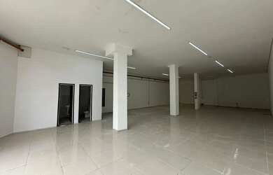 Imagem 2: ALUGA-SE GALPÃO NO BUTANTÃALUGA-SE GALPÃO NO BUTANTÃ