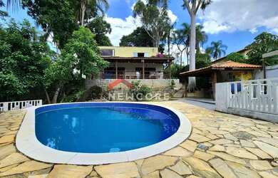 Imagem: A fazenda possui 250m² de Área e está localizado em Caceia