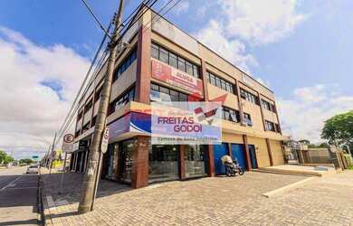 Imagem: O depósito possui 1 Vaga na garagem, 69m² de Área e está