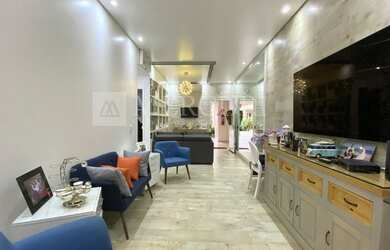 Imagem: O apartamento possui 3 Dormitórios, 2 Banheiros, 2 Vagas na