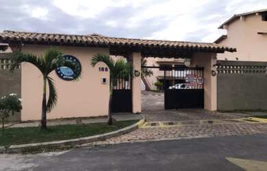 Imagem: A casa possui 1 Dormitório, 1 Banheiro, 2 Vagas na garagem