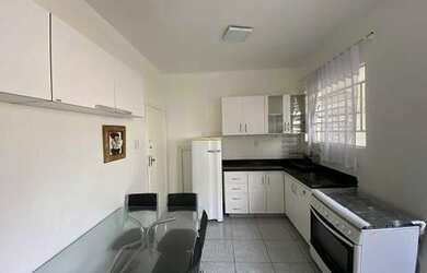 Imagem: O apartamento possui 3 Dormitórios, 2 Banheiros, 1 Vaga na