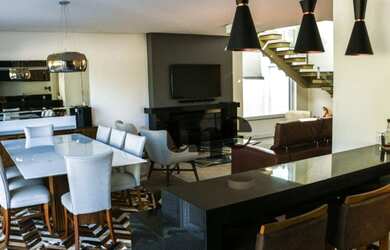 Imagem: A casa em condomínio possui 3 Dormitórios, 3 Banheiros, 2