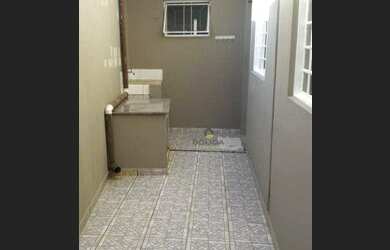 Imagem: A casa possui 2 Dormitórios, 1 Banheiro, 120m² de Área e