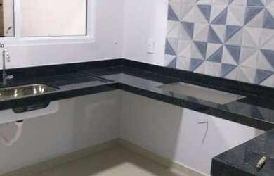 Imagem: A casa possui 3 Dormitórios, 3 Banheiros, 2 Vagas na garagem