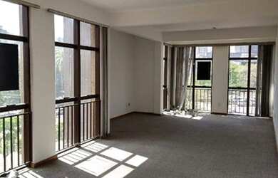 Imagem: O depósito possui 54m² de Área e está localizado em Bom