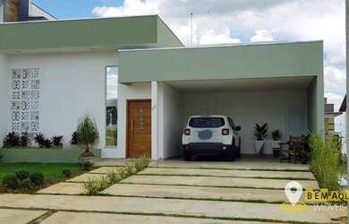 Imagem: A casa possui 3 Dormitórios, 3 Banheiros, 4 Vagas na garagem