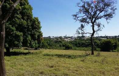 Imagem: O terreno possui 15.577m² de Área e está localizado em Estância