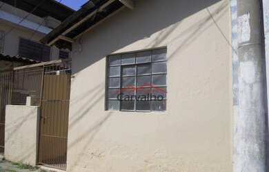 Imagem: A casa possui 1 Dormitório, 1 Banheiro, 35m² de Área e está