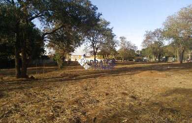 Imagem: O terreno possui 2.725m² de Área e está localizado em Vila