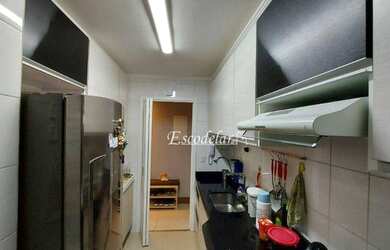 Imagem: O apartamento possui 2 Dormitórios, 2 Banheiros, 2 Vagas na