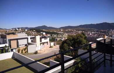 Imagem 10: Casa no Jardim Europa. Piscina, Churrasqueira, VarandaeÁrea de serviço