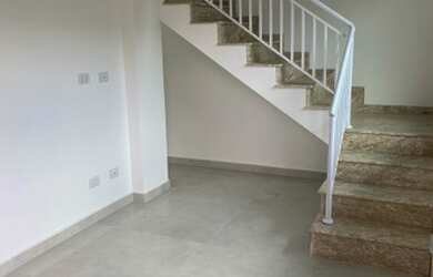 Imagem: A casa em condomínio possui 3 Dormitórios, 3 Banheiros, 1