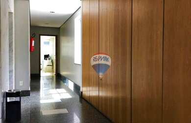 Imagem: O depósito possui 1 Vaga na garagem e 25m² de Área e está