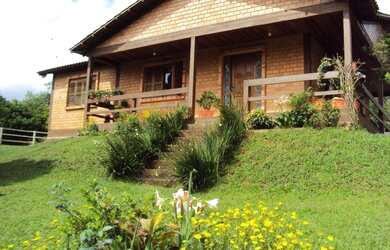 Imagem 1: Sítio para Venda em Taquara, Fazenda Fialho, 3 dormitórios, 1 suíte, 2 banheiros