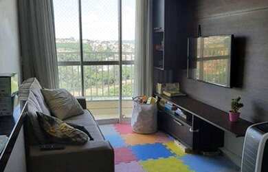 Imagem: O apartamento possui 2 Dormitórios, 1 Banheiro, 2 Vagas na