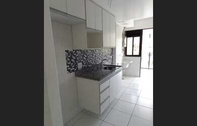 Imagem 5: Excelente Apartamento 2 qts de quina c/ planejados condomínio resort Contemporâneo