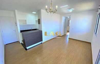 Imagem: O apartamento possui 2 Dormitórios, 1 Banheiro, 1 Vaga na garagem