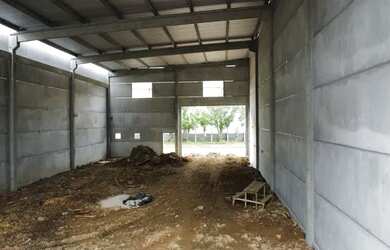 Imagem: O depósito possui 460m² de Área, Imóvel novo e está localizado