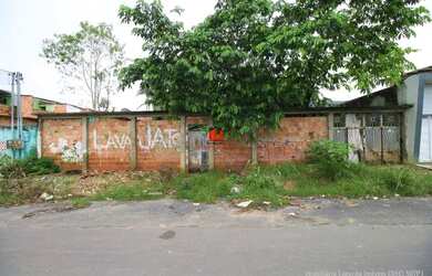 Imagem: O terreno possui 400m² de Área e está localizado em Tarumã