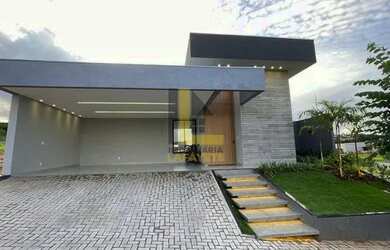 Imagem: A casa em condomínio possui 3 Dormitórios, 2 Banheiros, 4