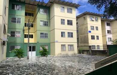 Imagem: O apartamento possui 2 Dormitórios, 1 Banheiro, 2 Vagas na