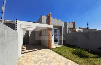 Imagem: A casa possui 3 Dormitórios, 1 Banheiro, 60m² de Área e