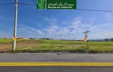 Imagem: O terreno possui 250m² de Área e está localizado em Loteamento