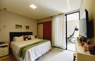 Imagem 7: Vendo duplex 3/4 sendo uma suíte com closet