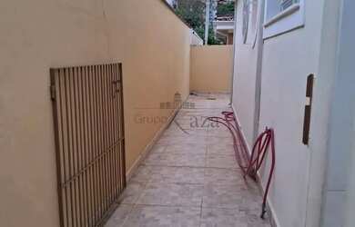 Imagem 13: Oportunidade - Casa Comercial ou Residencial - Jardim Nova América - 4 Dormitórios - 256m²