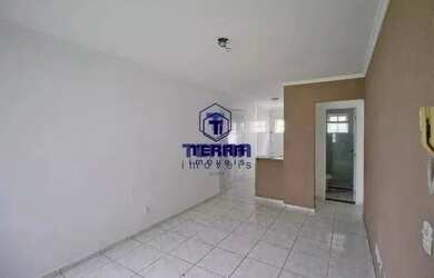 Imagem 2: Casa com 2 quartos ao lado da praça do Colubandê. Segurança e praticidade