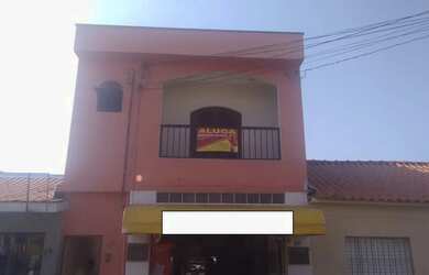 Imagem: A casa possui 2 Dormitórios, 2 Banheiros, 65m² de Área e