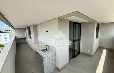 Imagem: O apartamento na cobertura possui 4 Dormitórios, 3 Banheiros