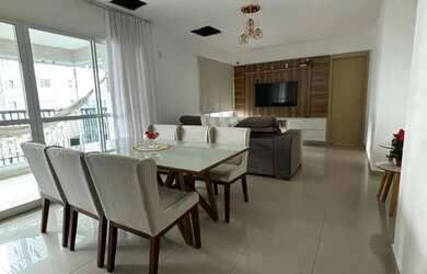 Imagem 1: LONDON. Piscina, Churrasqueira, Imóvel mobiliadoeAr-condicionado