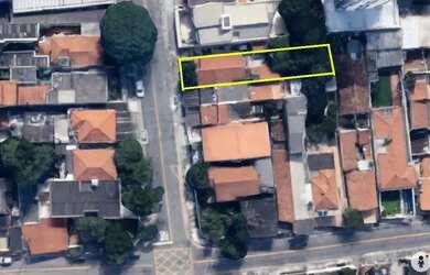 Imagem: O terreno possui 440m² de Área e está localizado em Vila