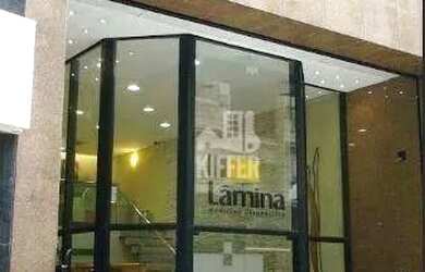 Imagem: O depósito possui 1 Vaga na garagem, 177m² de Área e está