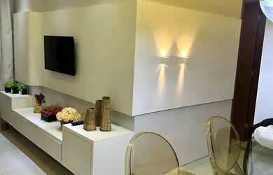 Imagem: O apartamento possui 3 Dormitórios, 1 Banheiro, 1 Vaga na garagem