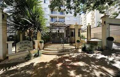 Imagem: O apartamento possui 2 Dormitórios, 2 Banheiros, 2 Vagas na