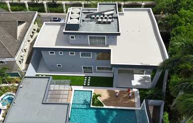 Imagem 2: Èze Village Casa em condomínio com 5 dormitórios