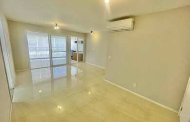 Imagem: O apartamento possui 3 Dormitórios, 3 Banheiros, 2 Vagas na