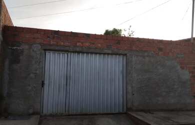 Imagem: A casa possui 1 Dormitório, 1 Banheiro, 189m² de Área e