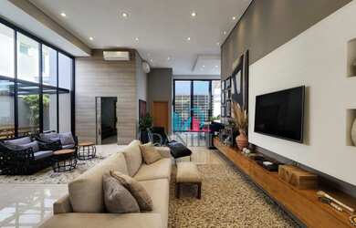 Imagem: A casa em condomínio possui 3 Dormitórios, 5 Banheiros, 4