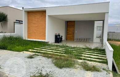 Imagem: A casa em condomínio possui 3 Dormitórios, 3 Banheiros, 4