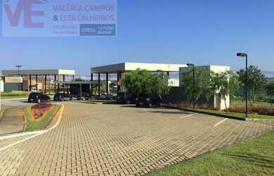 Imagem: O terreno possui 450m² de Área e está localizado em Loteamento