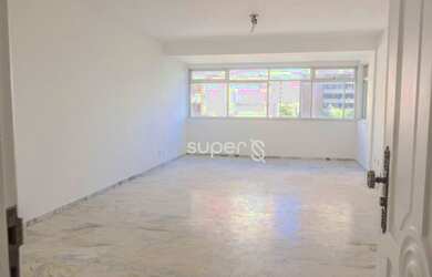 Imagem: O apartamento à venda possui 3 Dormitórios, 3 Banheiros, 2