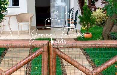 Imagem: A casa em condomínio possui 4 Dormitórios, 4 Banheiros, 2