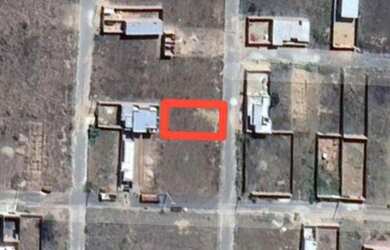 Imagem: O terreno possui 250m² de Área, Imóvel novo e está localizado