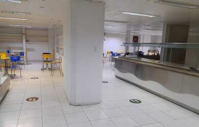 Imagem: O depósito possui 320m² de Área e está localizado em Itaigara