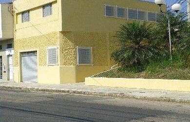 Imagem: O depósito possui 1 Vaga na garagem, 154m² de Área e está