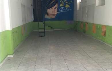 Imagem: O depósito possui 90m² de Área e está localizado em Lapa